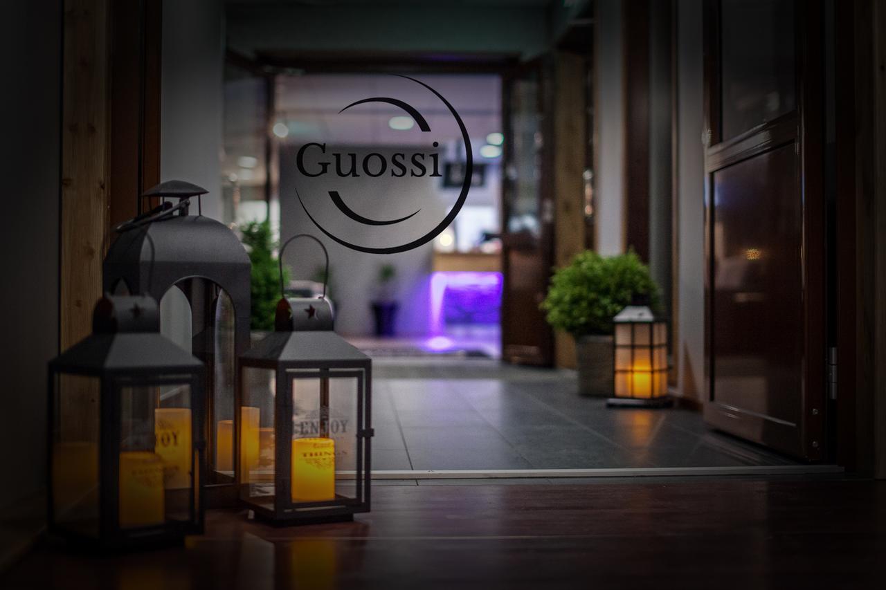 Hotel Guossi Каригасниеми Екстериор снимка